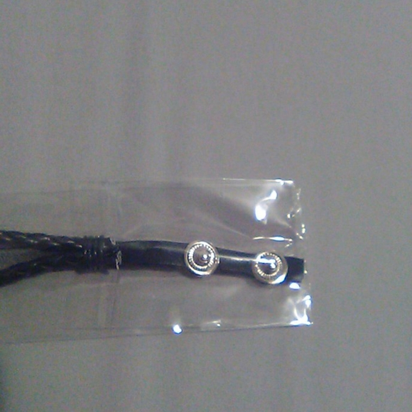 NWOT/SNAP BRACELET W/H 2 SNAPS - Picture 7 of 12